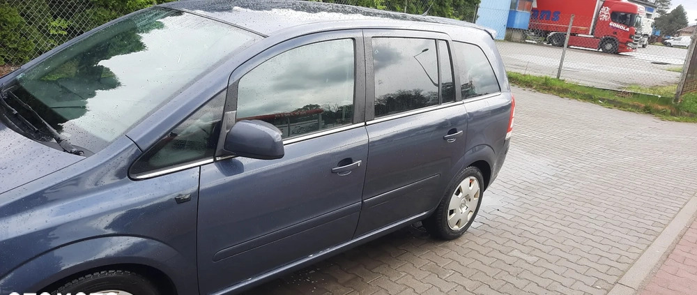 Opel Zafira cena 13777 przebieg: 237350, rok produkcji 2010 z Skoczów małe 232